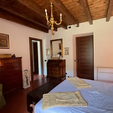 Casa Boru - A Beautiful Fully Restored Spacious House With Fantastic Views Ferienhaus Calice al Cornoviglio