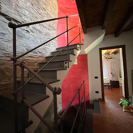 Casa Boru - A Beautiful Fully Restored Spacious House With Fantastic Views Semesterbostad Calice al Cornoviglio