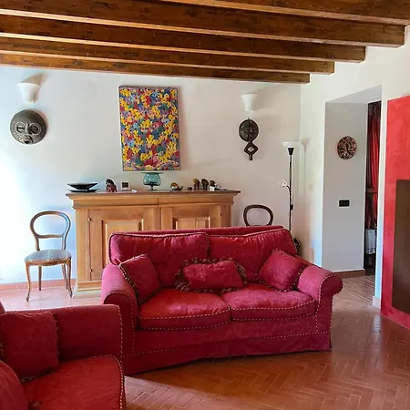 Casa Boru - A Beautiful Fully Restored Spacious House With Fantastic Views Semesterbostad Calice al Cornoviglio