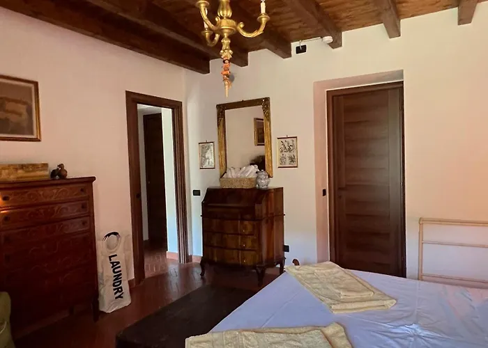 Casa Boru - A Beautiful Fully Restored Spacious House With Fantastic Views Feriehus Calice al Cornoviglio