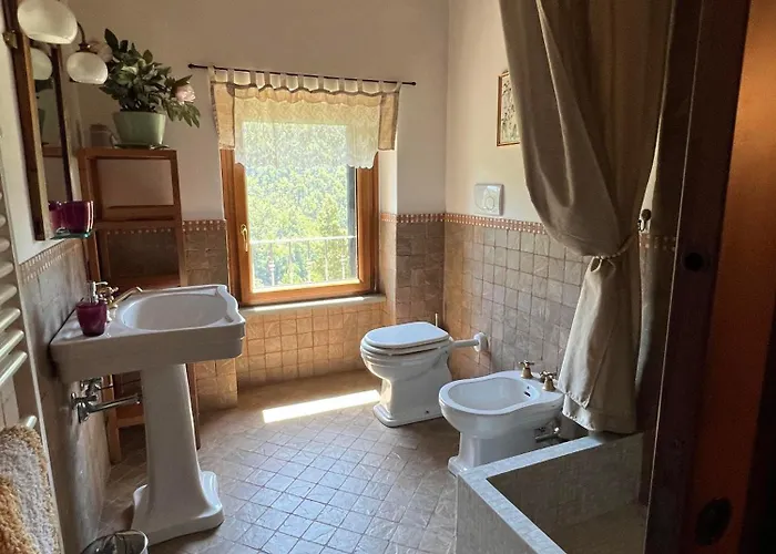 Сasa de vacaciones Casa Boru - A Beautiful Fully Restored Spacious House With Fantastic Views