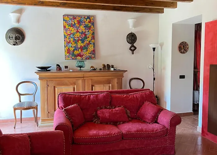 Casa Boru - A Beautiful Fully Restored Spacious House With Fantastic Views Сasa de vacaciones Calice al Cornoviglio